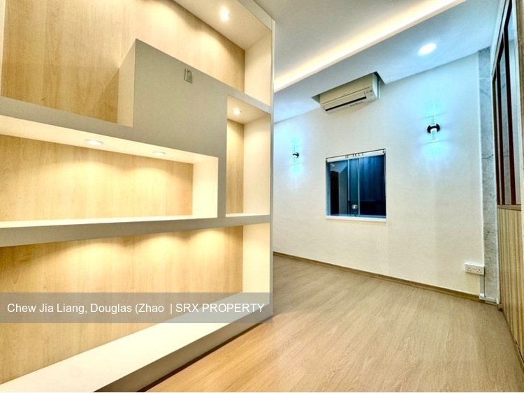 Northwood (D27), Condominium #570608131